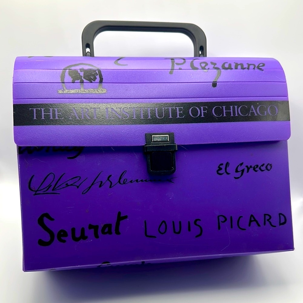 BOLD Artists’ Signatures on Museum bag/box
Art Institute of Chicago Vivid color